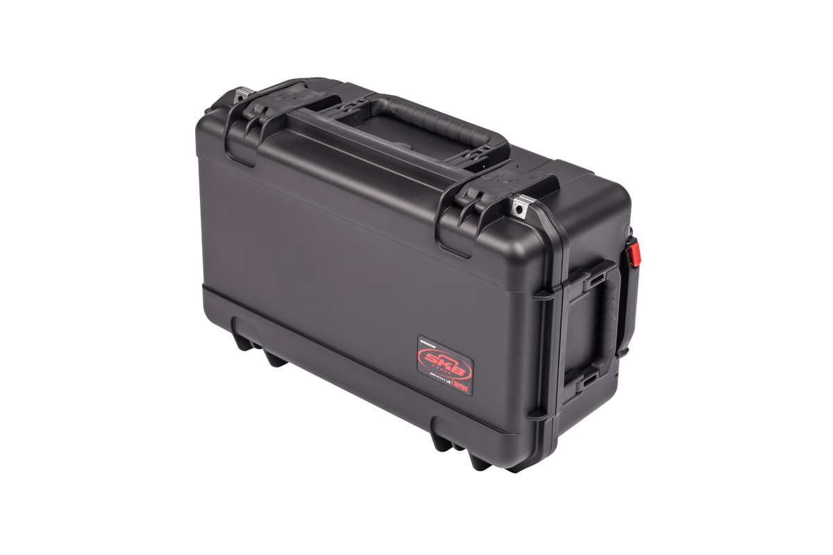 SKB iSeries 2011 Large Watertight Fishing Case 7&quot; Deep Closed Angle